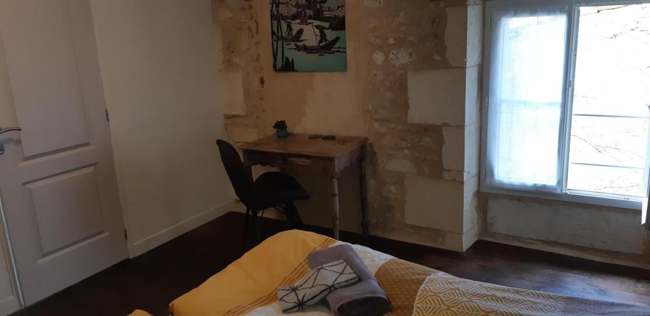 La Miramboise, Chambres Et Table D Hotes Мірамбо Екстер'єр фото